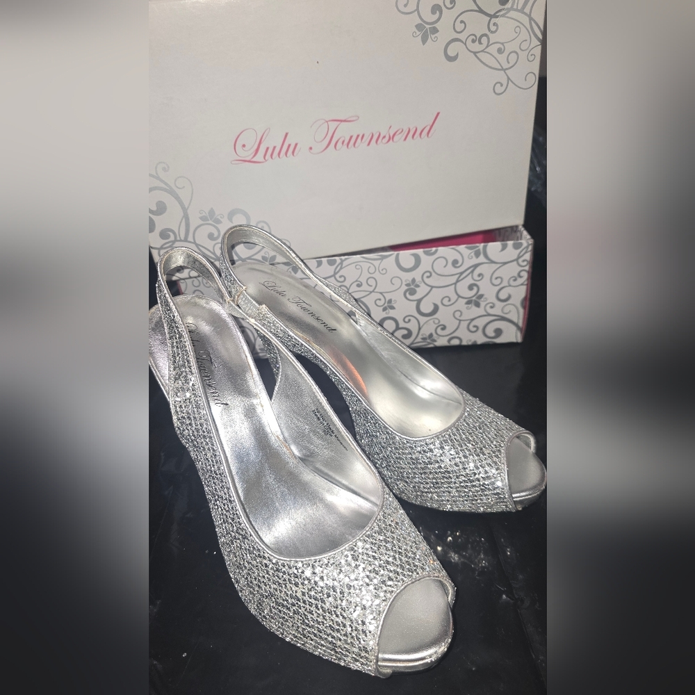 Lulu Townsend Silver Glitter Mesh Glitter Shoes Nightout size 10 Heels NEW